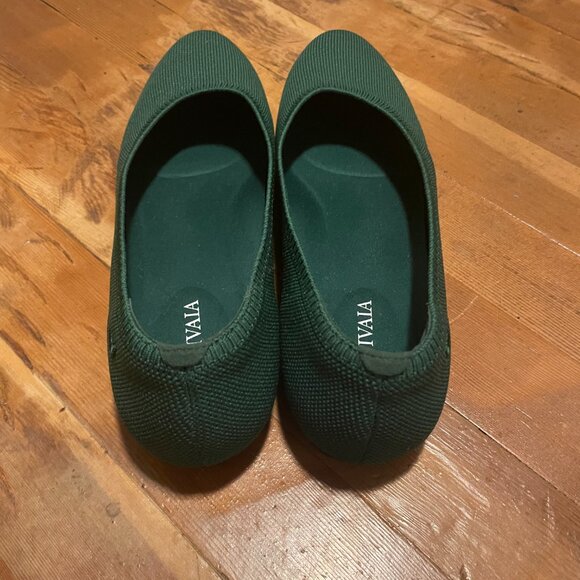 Vivaia Almond Toe Ballet Flats (Tamia 2.0) Size 40 - Picture 5 of 5